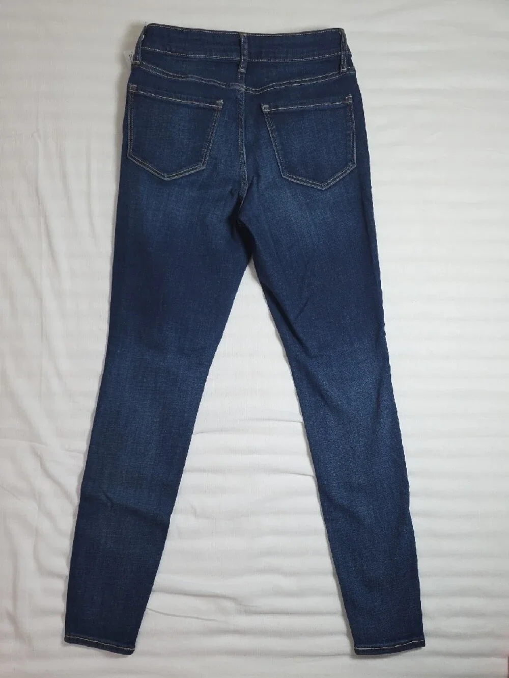 0789 Old Navy Women's Deep Indigo Skinny Jeans; 4